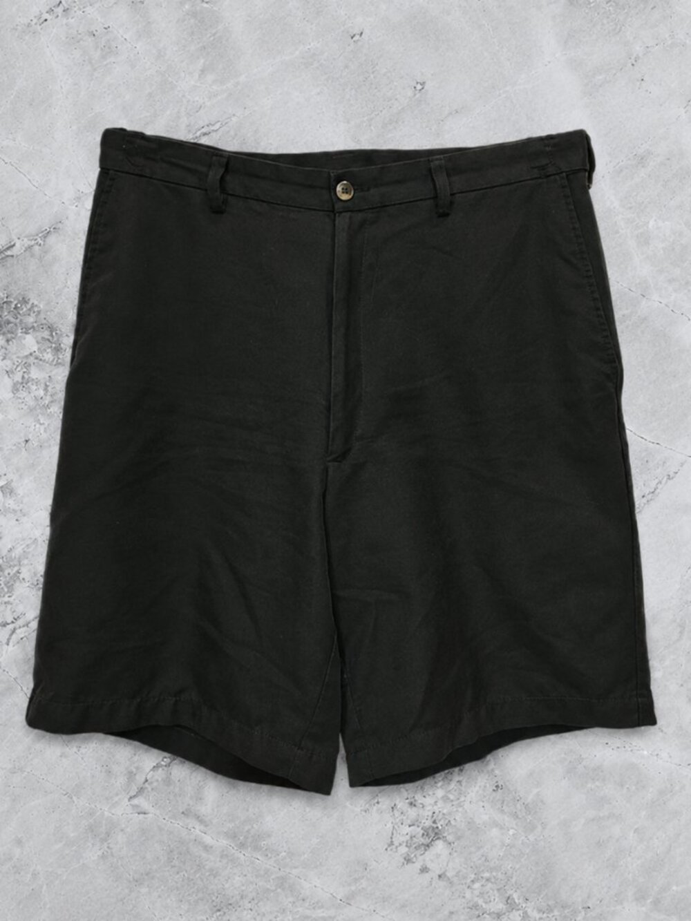Haggar Mens Gabardine Flat Front Expandable Waist Casual Shorts - 34